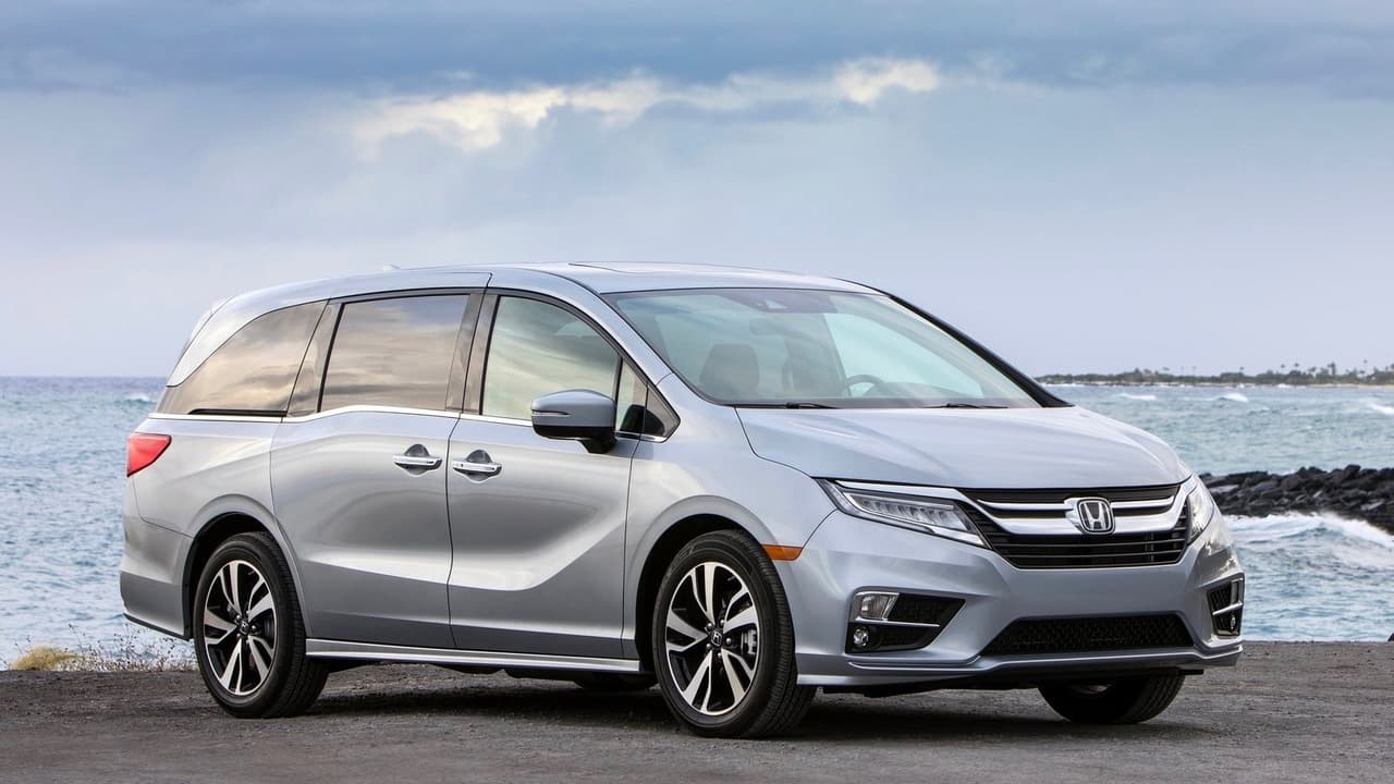 <h3 class="cms-h3-H3">13. Honda Odyssey</h3>
<br>
<br>La Odyssey es la única minivan de la lista así como uno de los dos únicos modelos con marca extranjera. La minivan de Honda logró está clasificación con una calificación de contenido local de 
<b>78.5 puntos</b>.