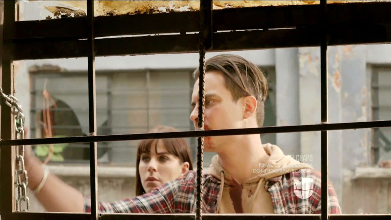 A pesar de que Roberto era su única salvación, no confiaba en él.