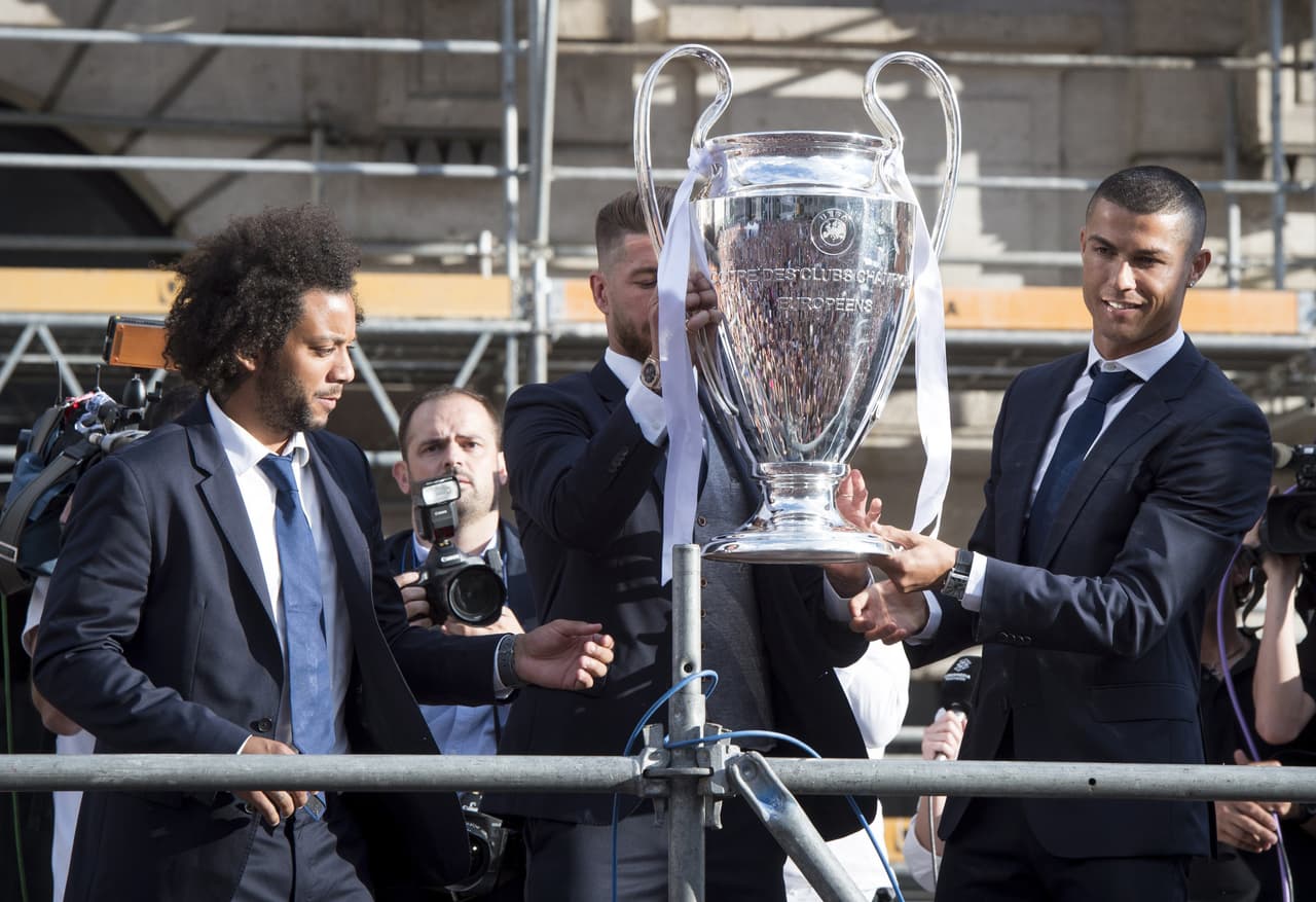 Quien también estuvo ofreciendo el campeonato fue Cristiano Ronaldo, con su nuevo look.