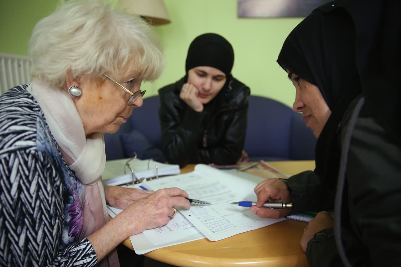 Canadá recibirá 10,000 refugiados sirios a finales de diciembre y 15,000 en febrero