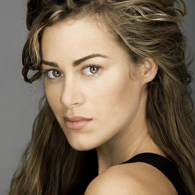 Nació el 28 de febrero en Valencia, España.