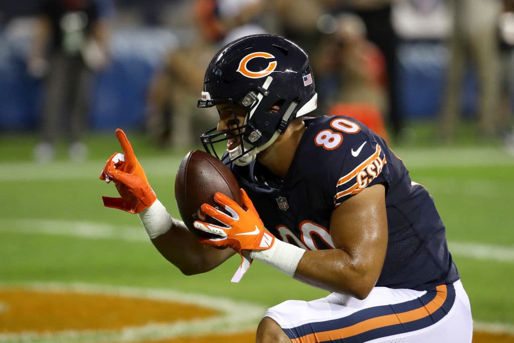 Pero restando 4:59 en el primer cuarto, en un pase pala de Trubisky a Trey Burton, recorrió tres yardas para anotar un touchdown, el primero del encuentro. Chicago se adelantaba 7-0.