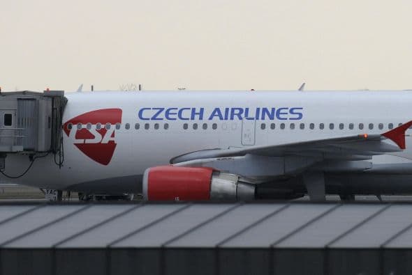 34- En vuelos de Líneas Aéreas Checas han muerto 550 personas.