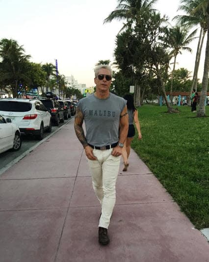 "Fernando Carrillo salió varias veces a dar las declaraciones, a desmentir la nota y es muy chistoso que sigan insistiendo con lo mismo. Bueno, para los que les quedó alguna duda, reitero yo, en este caso, que yo no lo conozco, nunca en mi vida he sostenido una conversación con él, y esa nota (la de Nueva) es una absoluta mentira”, aclaró.