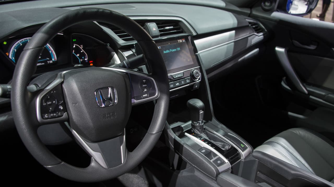 Desarticulan una compleja banda organizada que robaba autos de lujo en Illinois