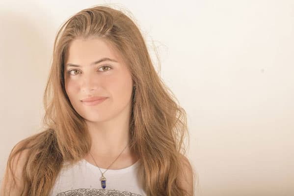 Al ver este rostro seguramente dirás: "es la niña de
<b><a href="http://www.univision.com/programas/novelas/asi-luce-el-elenco-de-carita-de-angel-actualmente">'Carita de ángel'</a></b>".