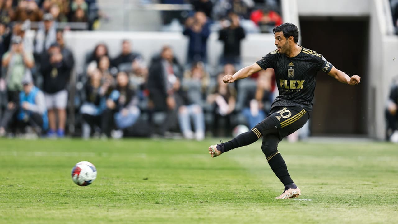 Ilie Sánchez ve a Carlos Vela como el emblema de LAFC: “Es nuestro líder”