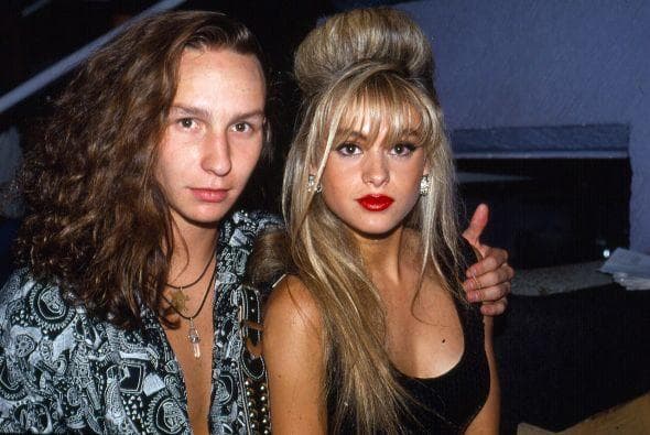 Fue en 1990 cuando 
<b>Erik Rubín </b>y 
<b><a href="http://www.univision.com/temas/paulina-rubio">Paulina Rubio</a></b> se hicieron novios, pero sus diversos compromisos laborales y diferencias entre ambos los separaron.