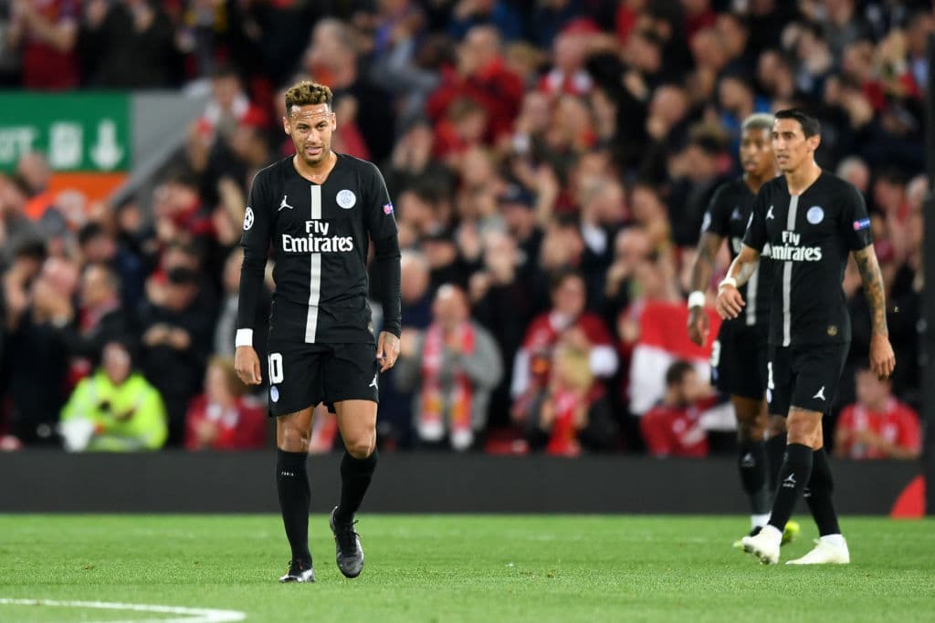 Neymar tuvo un partido para el olvido en la visita del París Saint Germain al Liverpool en Anfield, en el debut de ambos en el grupo B de esta edición de Champions League.