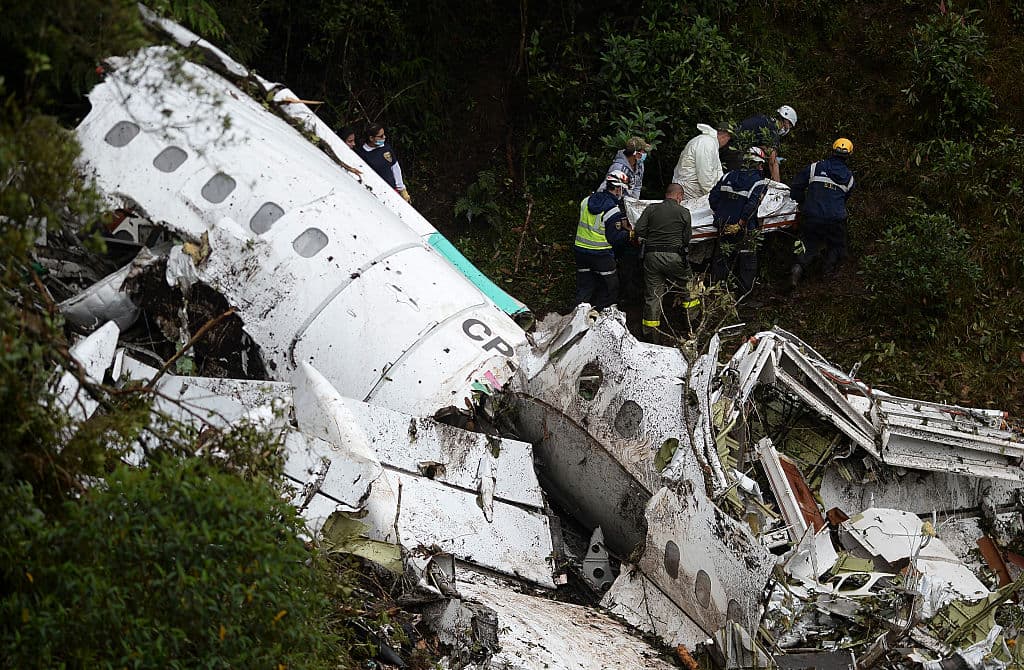 Mueren 71 personas en accidente de avión en Colombia donde viajaba el equipo de fútbol brasileño Chapecoense