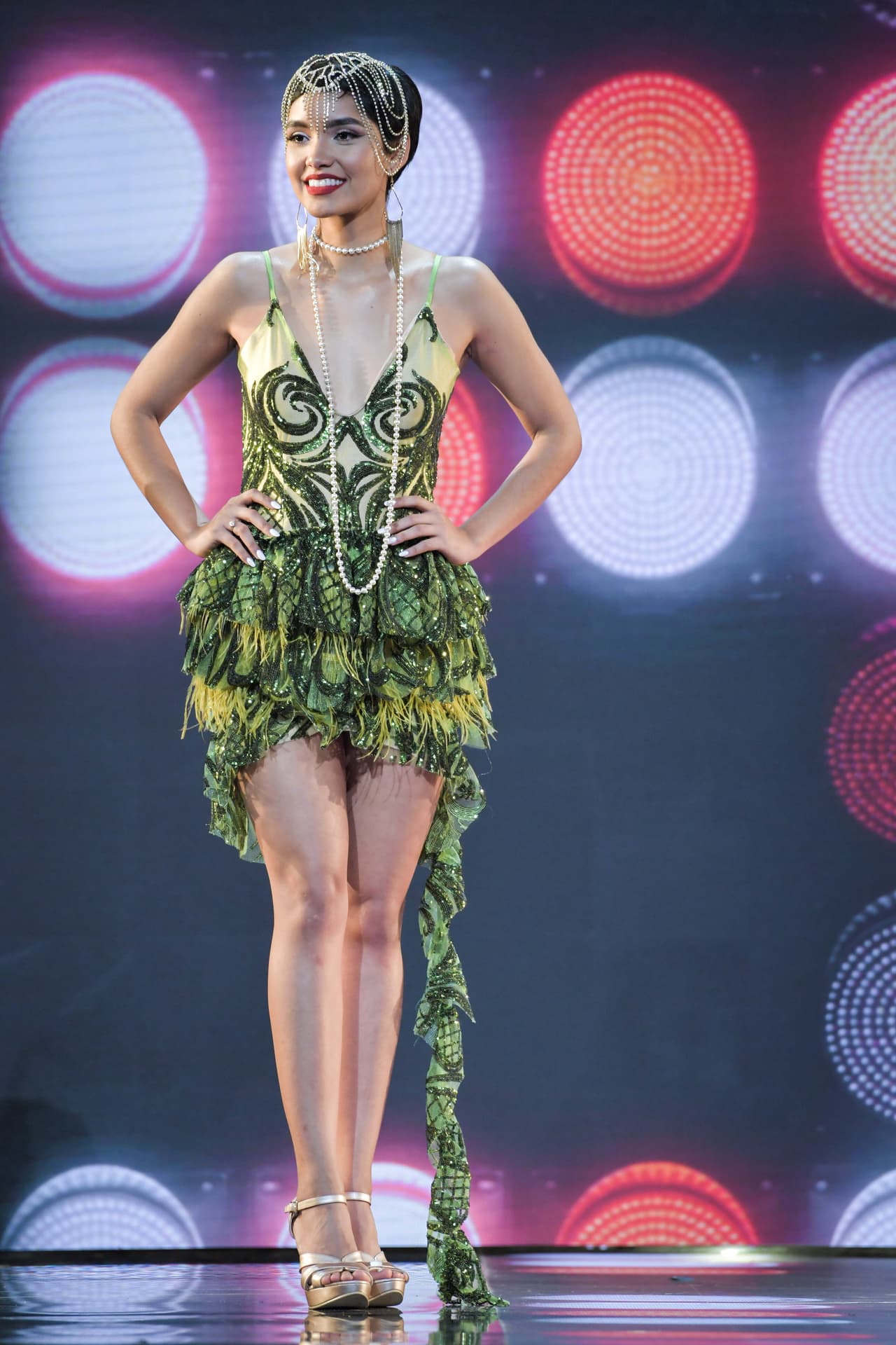 También puedes votar 
<a href="http://api.rtp.scrnz.com/front/mt-webview/?_scrnz_safari_&npid=8&hash=534dde490c7cd742303d320e9ed49e1945fbae07#/page/437">dando clic en este link</a>.