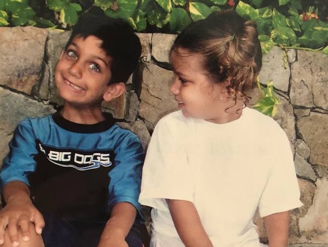 Desde pequeños, los hijos de Lili Estefan han demostrado ser muy unidos. Apenas hace algunos años se separaron por primera vez cuando 'Lorencito', como le dice la conductora de cariño, se mudó a estudiar la universidad en California.