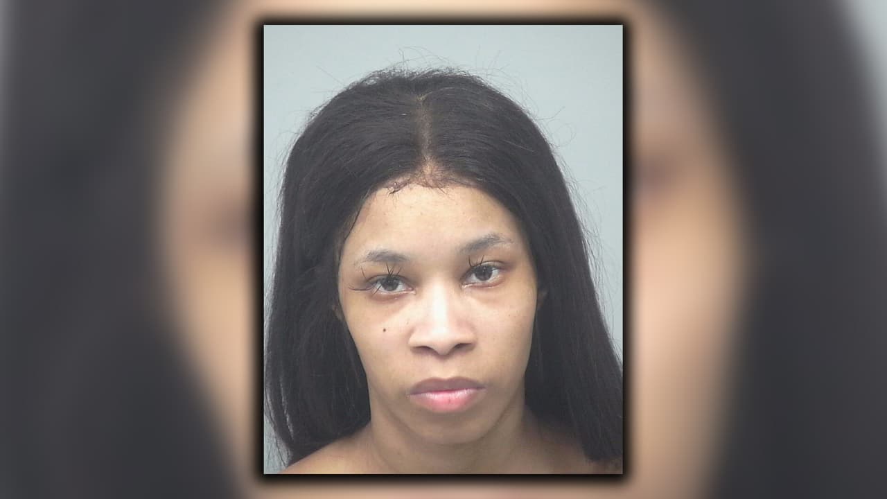 Ciara Iesha Knox - Acusada de falsificación. Delito de primer grado