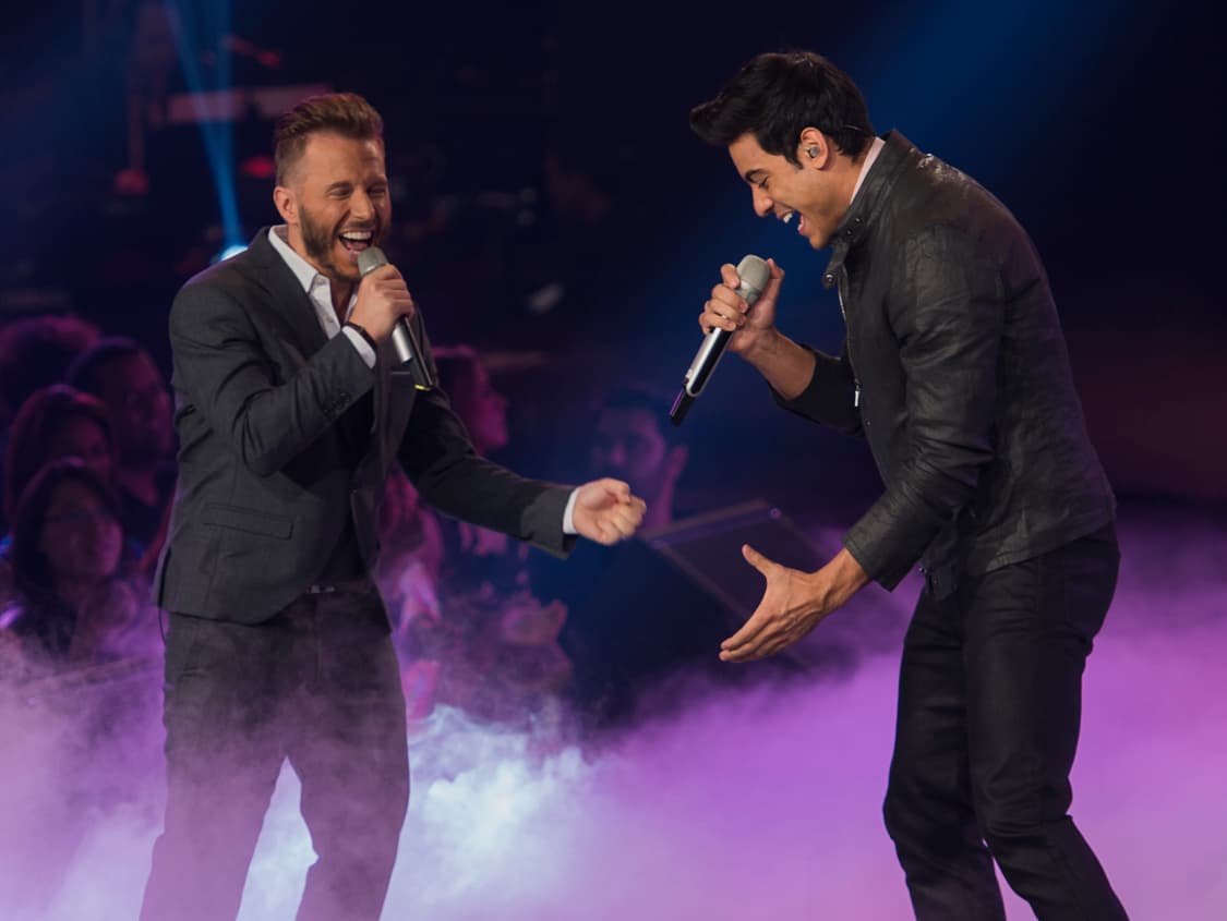 Gran lluvia de estrellas se dio cita, Carlos Rivera, Julión Álvarez, Ricardo Montaner, Moderatto, Kumbia All Starz y La Sonora Dinamita formaron parte de los musicales. La gran sorpresa de la noche fue el reencuentro de Pee Wee con los Kumbia All Starz, quien por desgracia fue el primer capitán eliminado junto con la Familia Gómez.