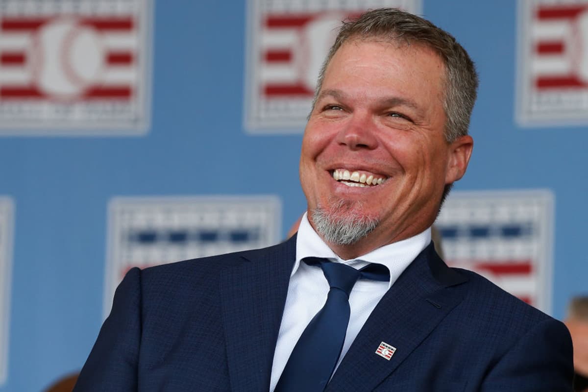 Chipper Jones jugó en la tercera base y fue bateador clave de los Atlanta Braves entre 1995 y 2012. MVP de la Liga Nacional en 1999, ganador de la Serie Mundial en 1995 y 8 veces All Star.