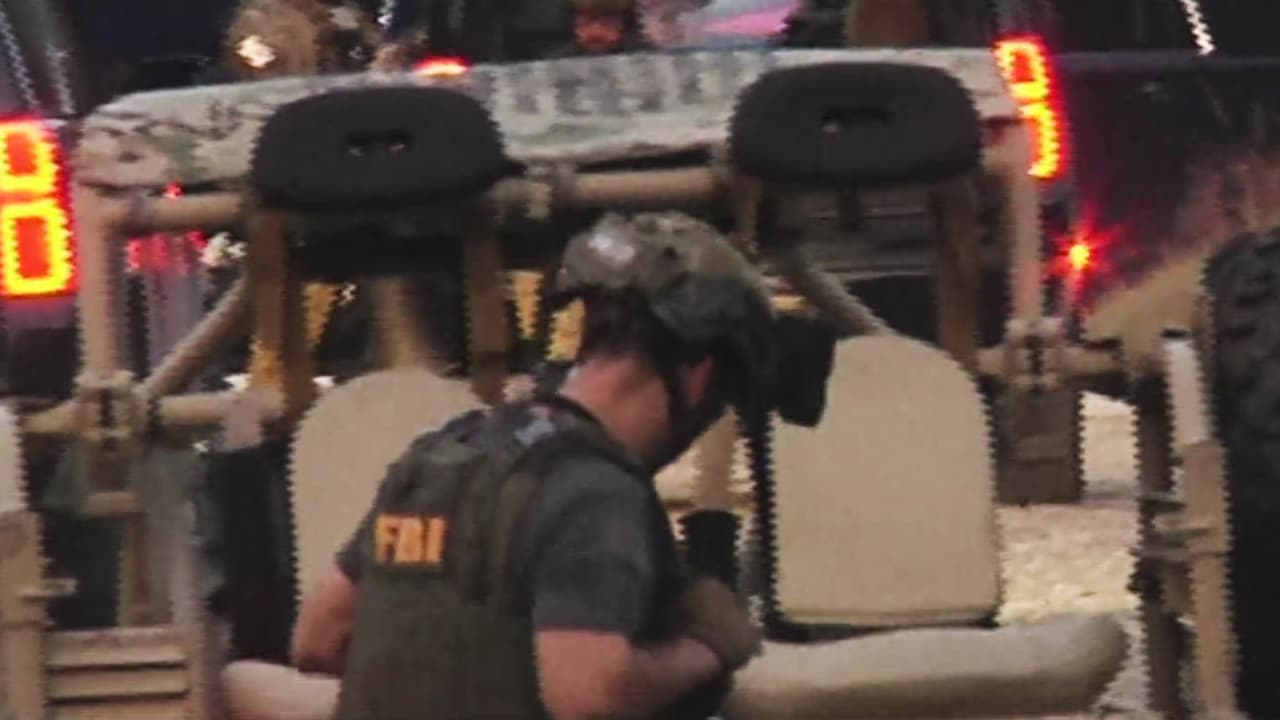 Golpe al tráfico de drogas en Dallas deja 13 sospechoso detenidos: incautaron dinero, armas y joyas