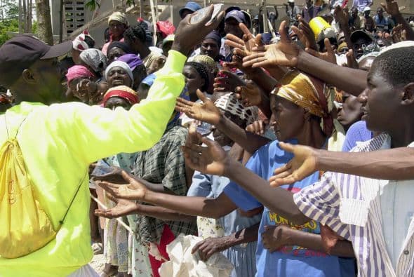 Mientras que el número de hombres aumentó 10.38 por ciento durante la década, la cantidad de mujeres sólo se incrementó 8.69 por ciento. Los resultados preliminares del censo no incluyen las tasas de mortalidad y de nacimiento.