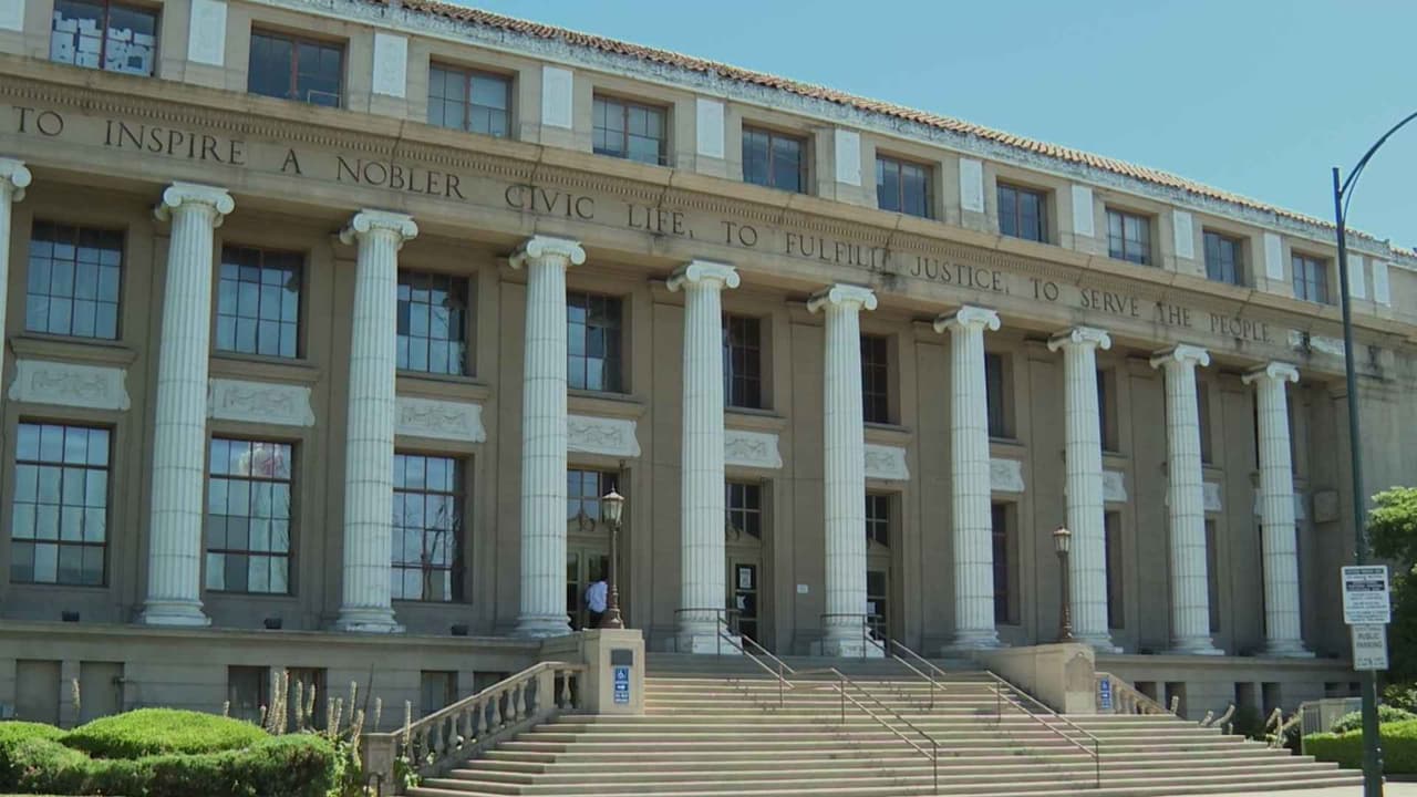 Stockton cobrará deudas de agua y basura a través del impuesto a la propiedad del condado