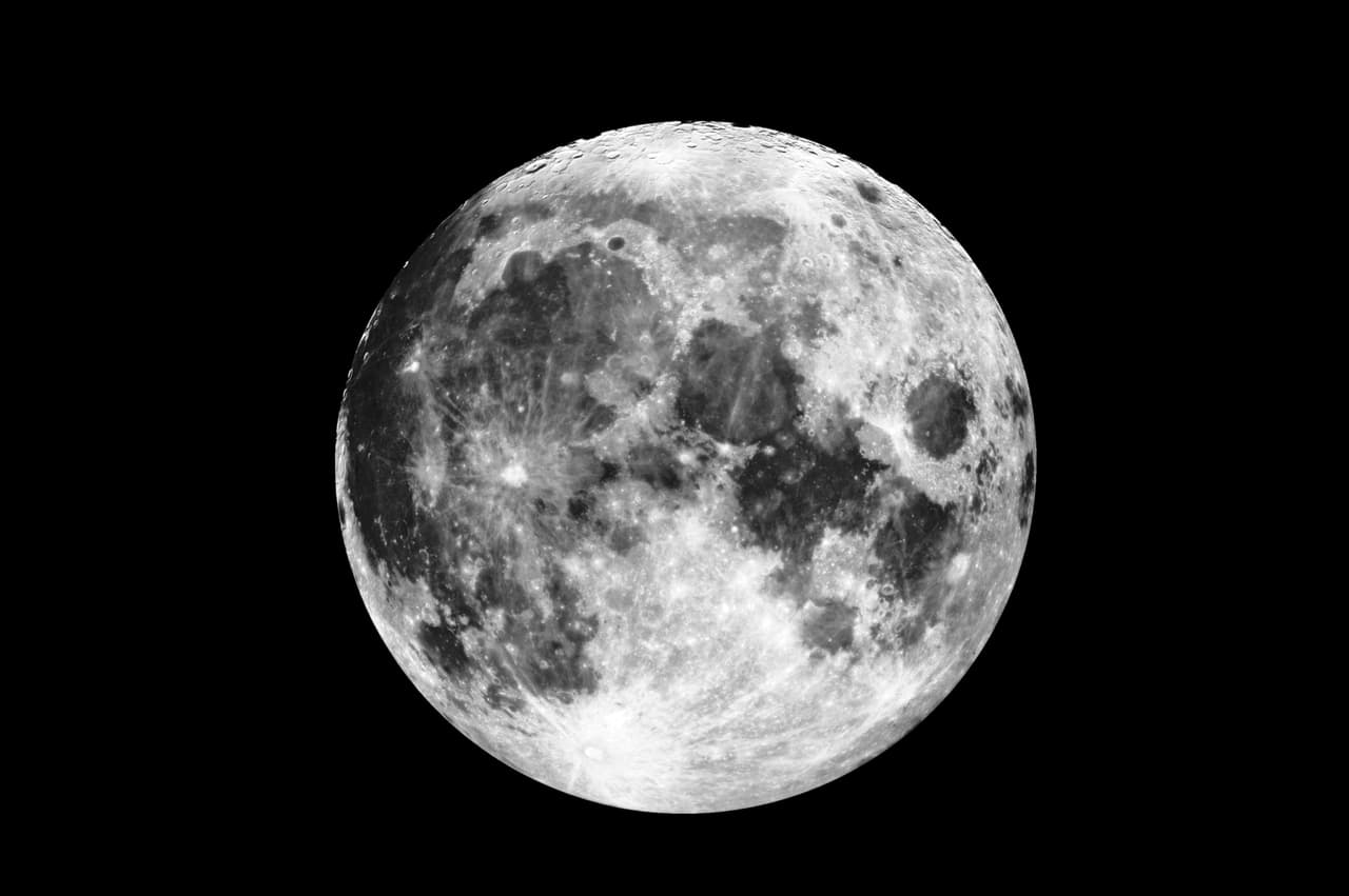 3. ‘Eco’ comienza un día después de la Luna Llena y termina al iniciar la fase lunar conocida como Cuarto Menguante.