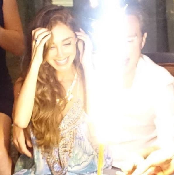 "Happy BDAY !!!!!! 🏼33 😳😱 Gracias A Dios💕 Ya es mi cumple !!!!!!!!!!!!!!", escribió la ex RBD en Instagram.