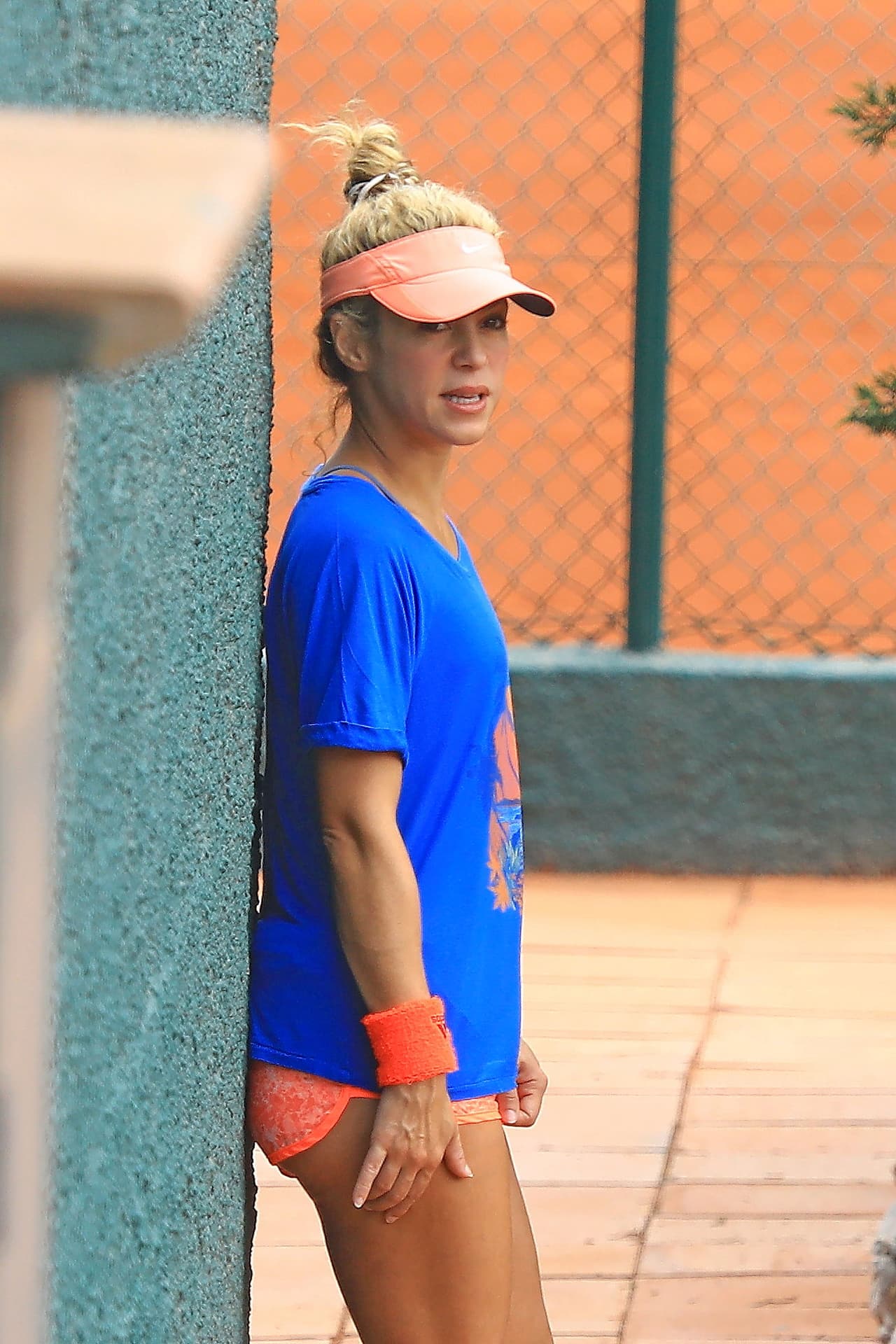 Con el mini short que llevaba se veía de lo más atractiva.