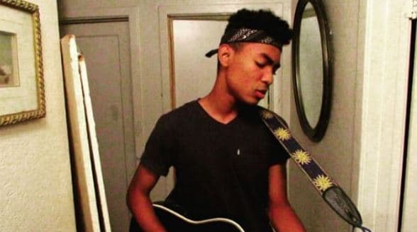 Abel Margo es un apasionado por la música y desde chico, su padre lo ha acompañado en este proceso.