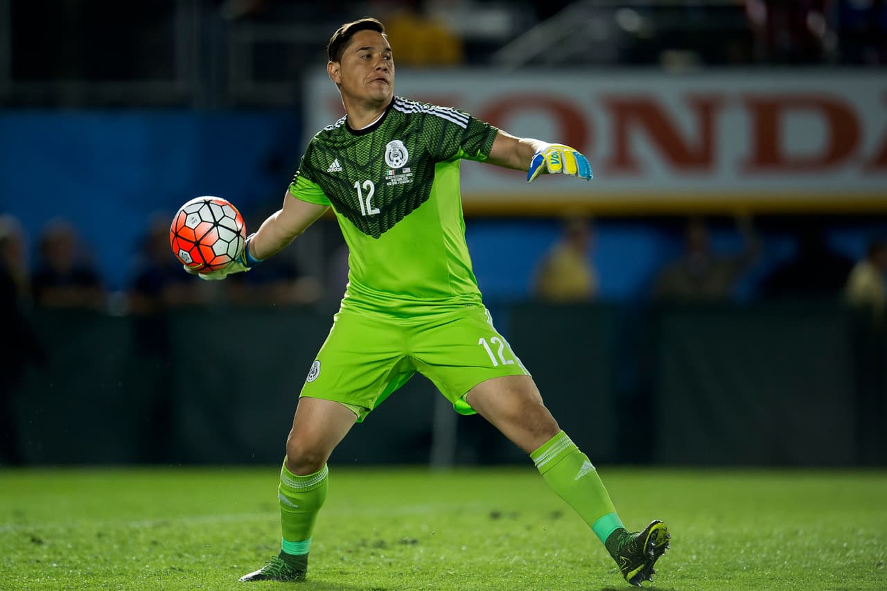 El 'Tri' buscará adaptación 'express' con Osorio