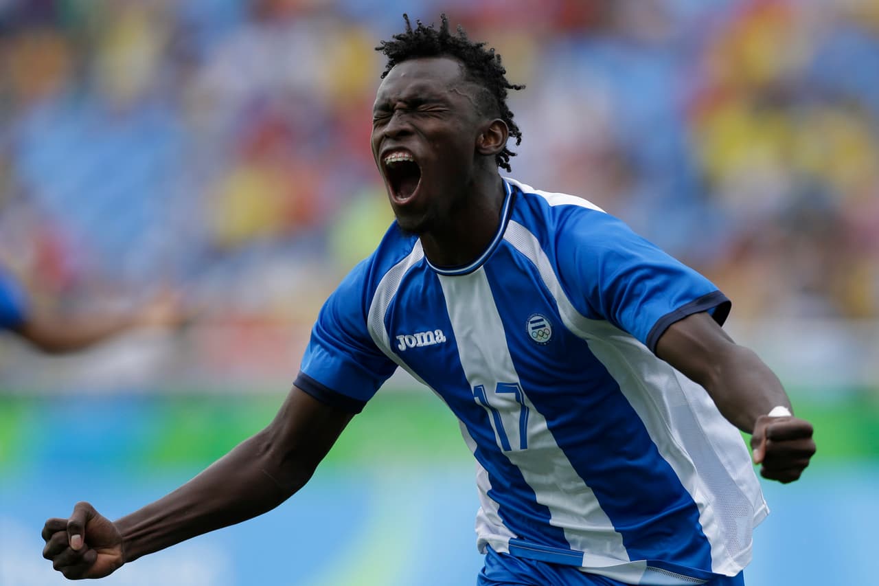 El hondureño Alberth Elis iguala el récord olímpico de Oribe Peralta del gol más rápido