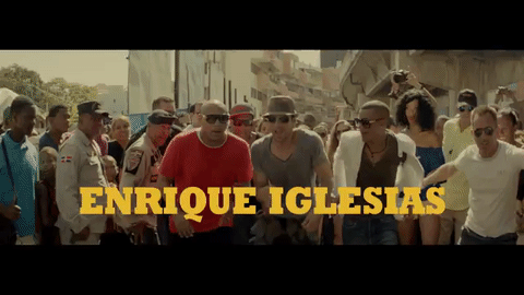 'Bailando' fue la canción que sonó en voz de este dueto que le dio la vuelta al mundo, sin duda una de las mejores colaboraciones de Enrique.