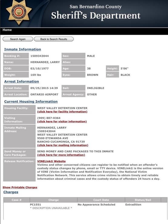 También se difundió el documento del Centro de Detención de West Valley en donde se demuestra la extradición.