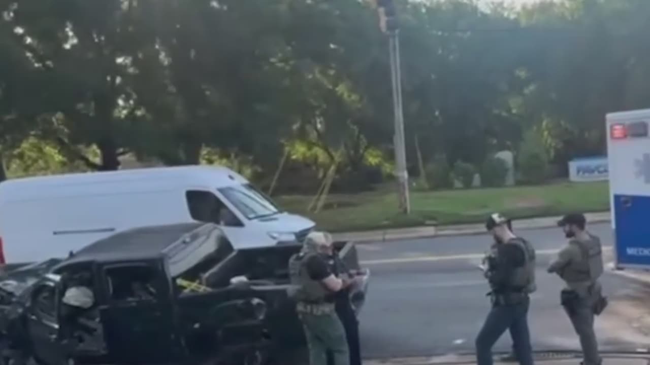 Operativo de ICE termina con guatemalteco herido y detenido en Raleigh