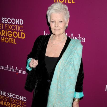 Judi Dench, de 86 años, también informó que se había vacunado, desde mediados de enero.