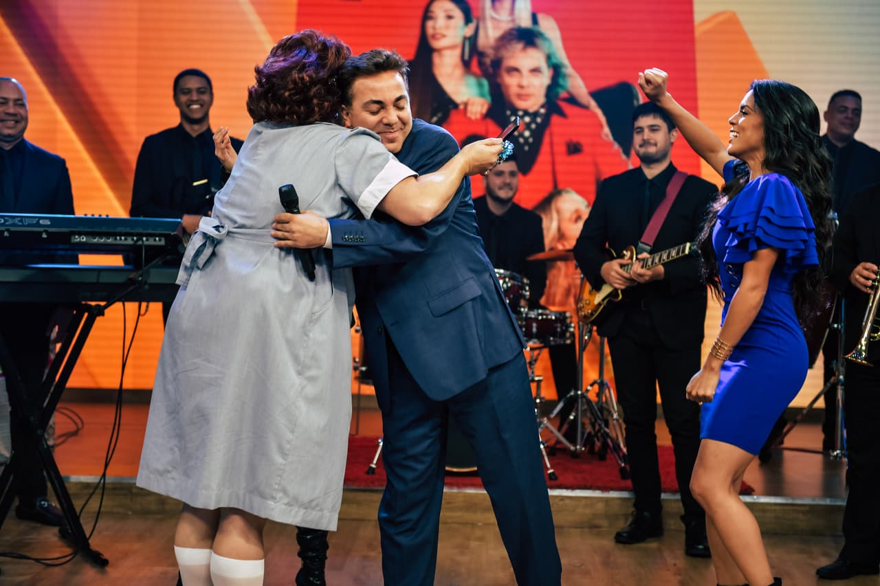 El cantante declaró sentirse muy contento cada vez que visita el estudio de Despierta América.