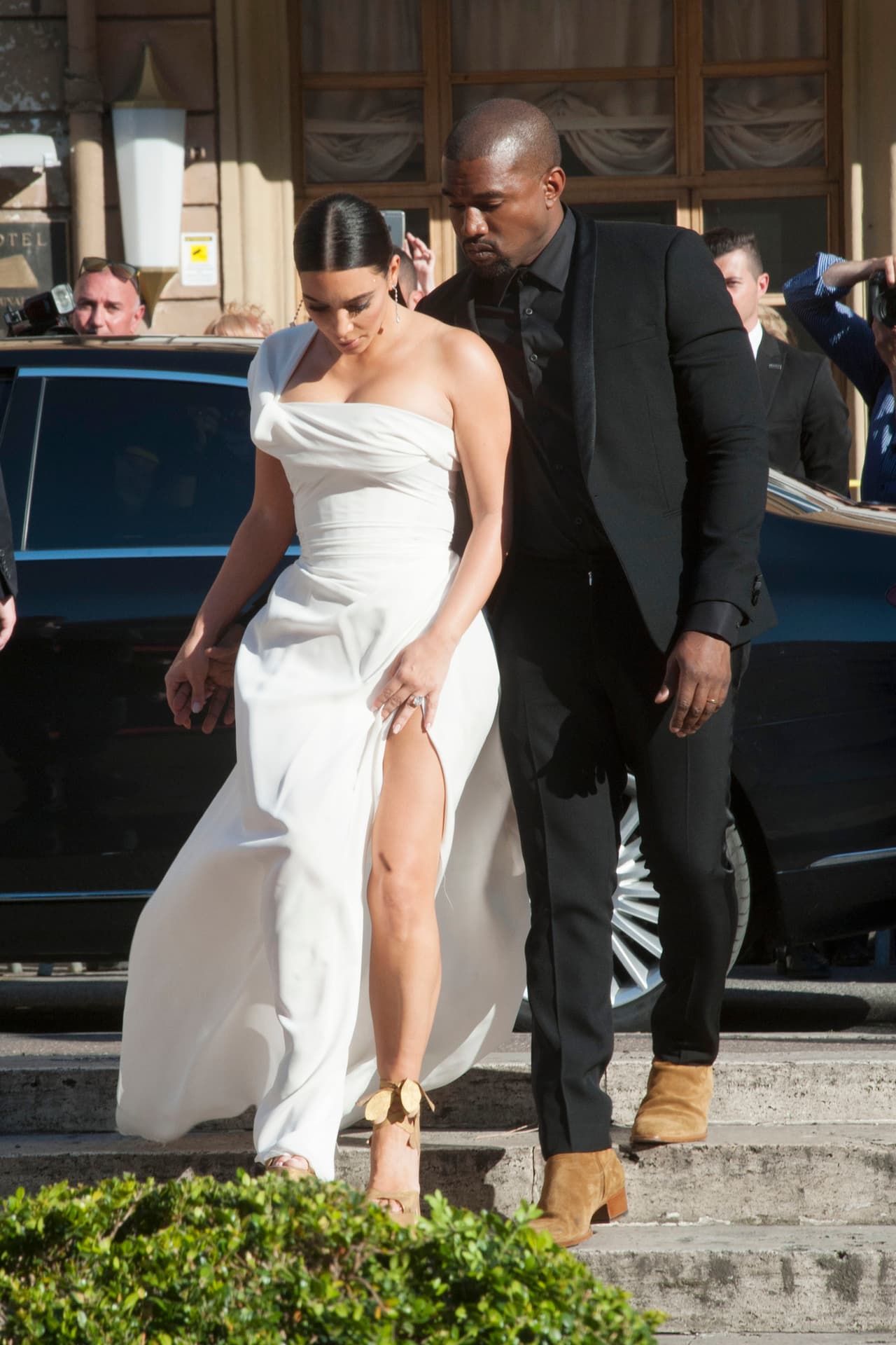 La Kardashian fue invitada por Valentino al estreno de la ópera 'La Traviata'.