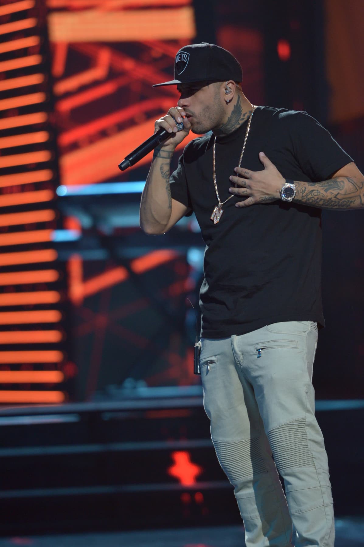 ¿Qué dicen chicas, cuál de sus canciones les gustaría escuchar?