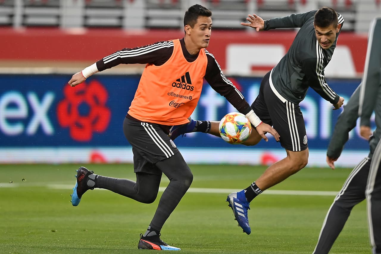 Así se vivió el entrenamiento del 25 de marzo de la Selección Mexicana de Fútbol en vías de preparación a su partido amistoso este martes en Levi's Stadium ante la representación de Paraguay en la fecha FIFA.