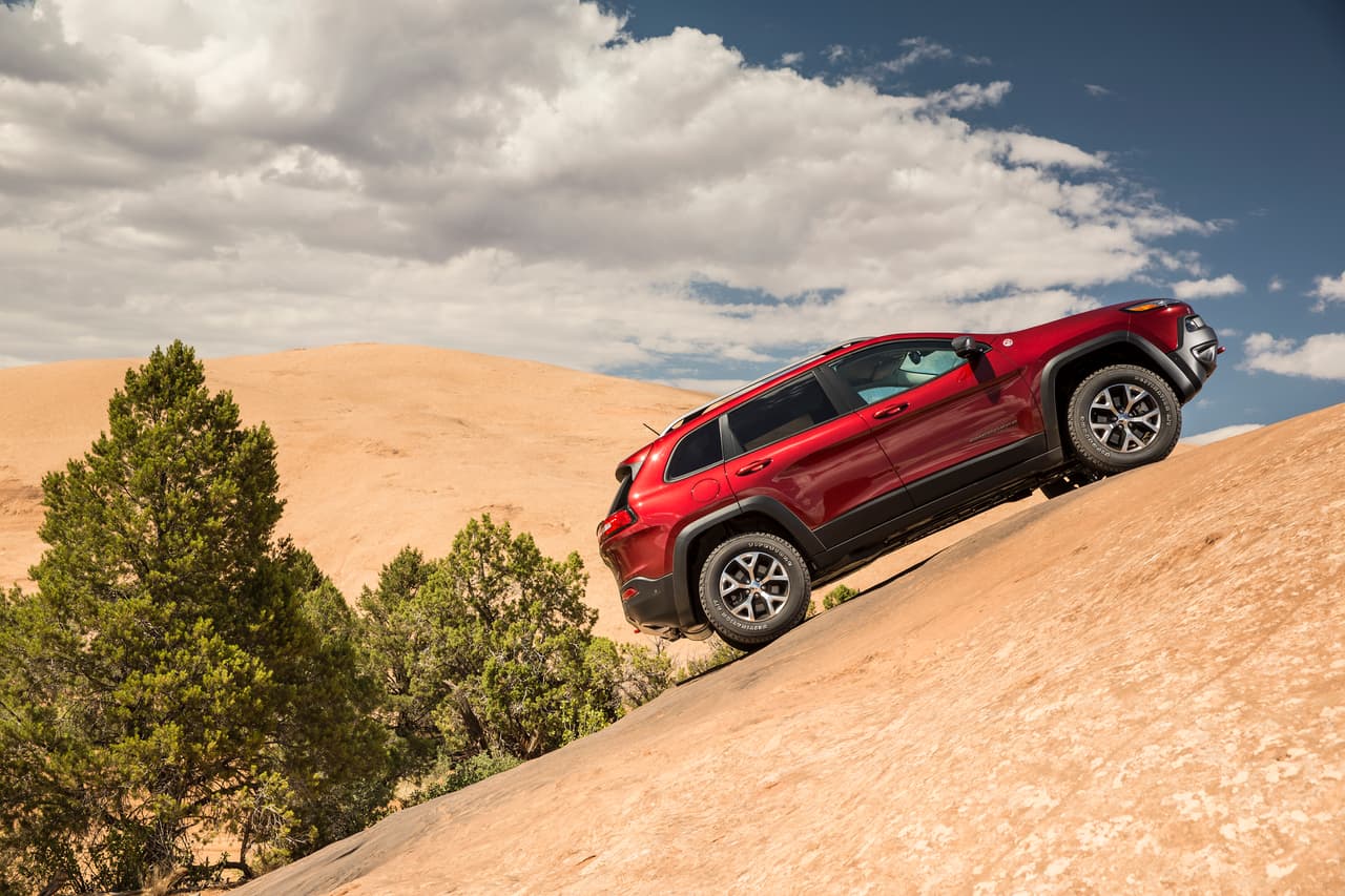 De acuerdo con documentos de la Administración General de Seguridad Nacional en las Carreteras (NHTSA, por sus siglas en inglés), el proveedor envuelto en el caso es la compañía 
<b>Cooper Standard,</b> localizada en Auburn Hills.