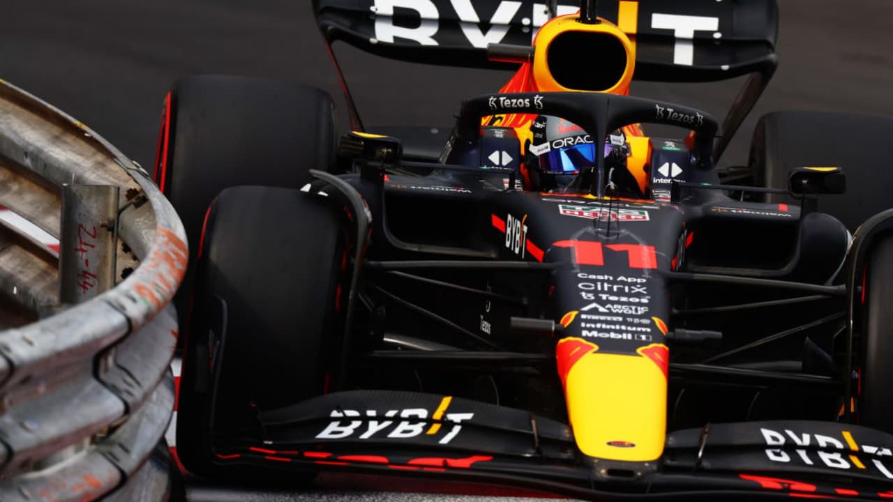 Sergio Pérez chocó ante uno de los muros del circuito en la Q3 del GP de Mónaco