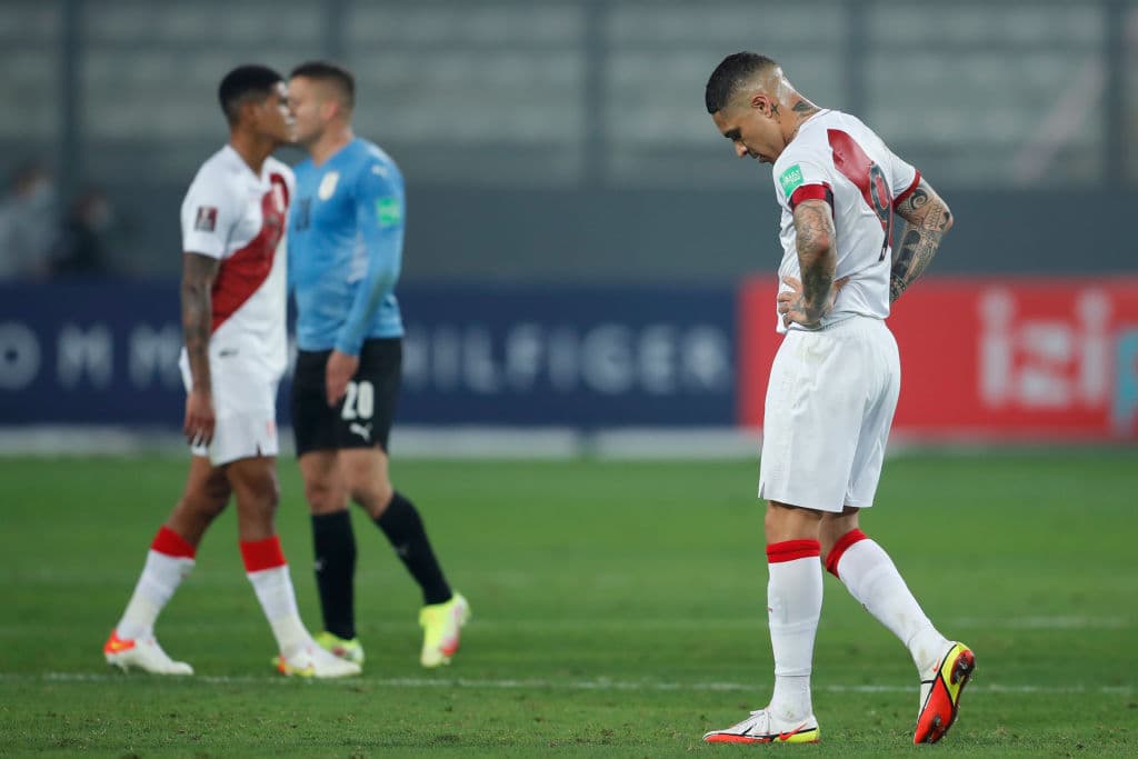 Renato Tapia y Giorgian De Arrascaeta fueron los encargados de baatir las redes en el empate 1-1 de Perú y Uruguay.