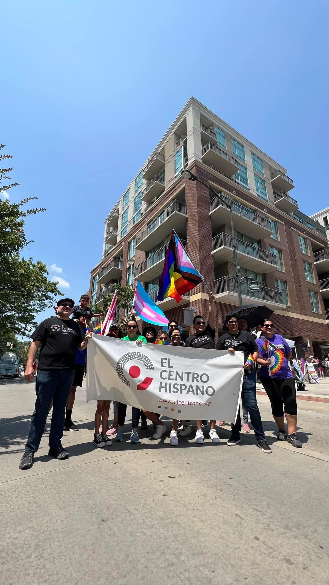 Desde su creación, el Centro Hispano ha trabajado para fortalecer la comunidad, construir puentes y abogar por la equidad y la inclusión.