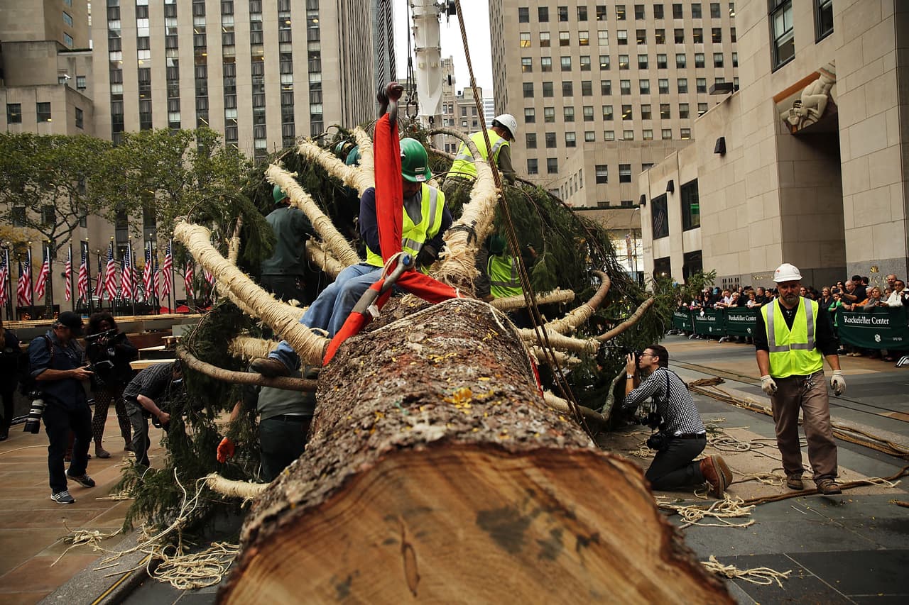 El encendido es la señal del inicio de las fiestas navideñas en la Gran Manzana.