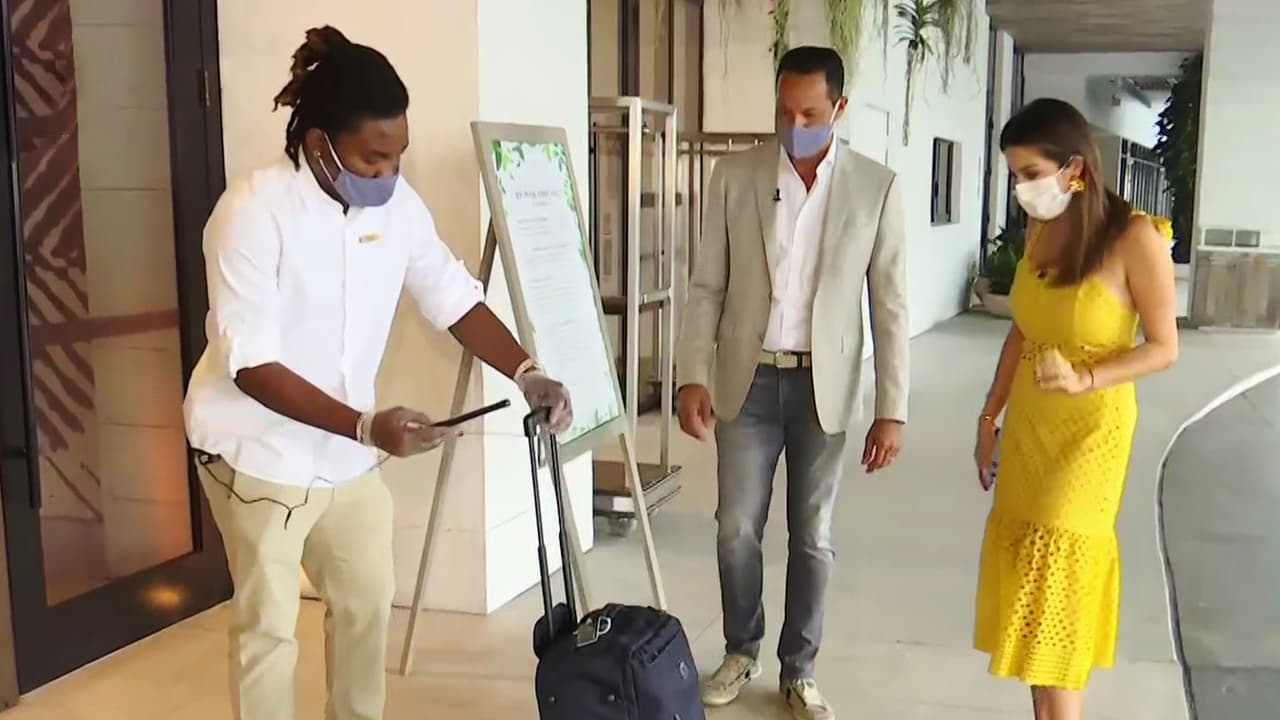 Lista para vacacionar, Maity llegó a un hotel para descubrir los protocolos y medidas de higiene por el covid-19