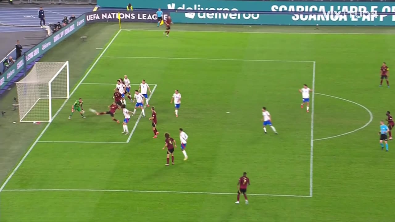 ¡Empata Bélgica! Trossard aprovecha el tiro de esquina