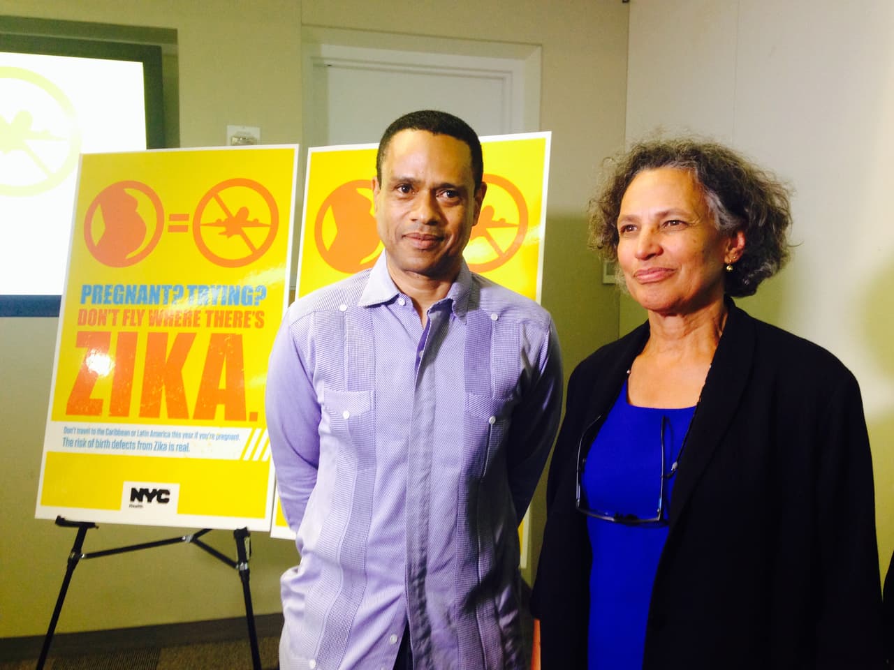 La doctora Bassett y expertos en salud buscan crear conciencia entre latinos.