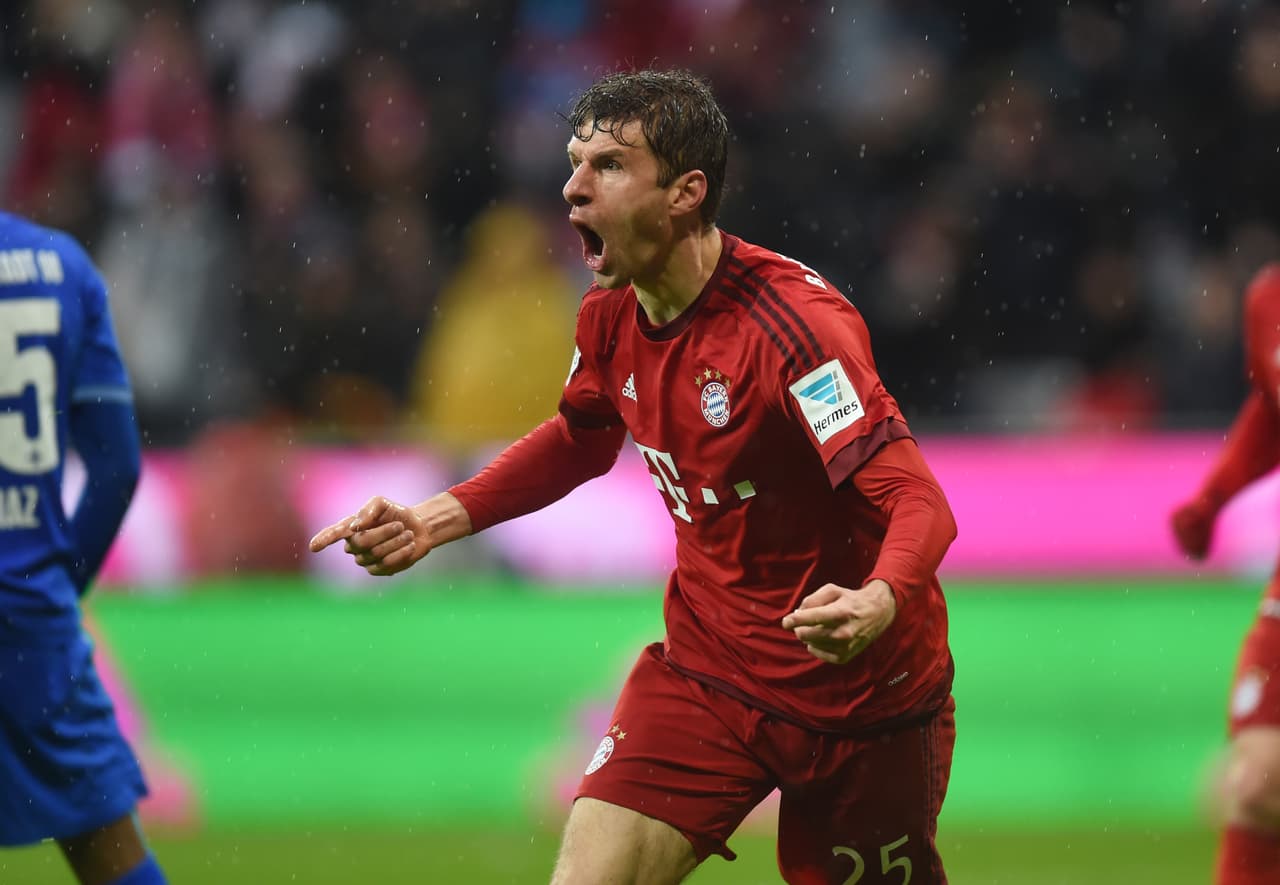 Thomas Müller comanda victoria del Bayern Munich con doblete y gol de chilena 