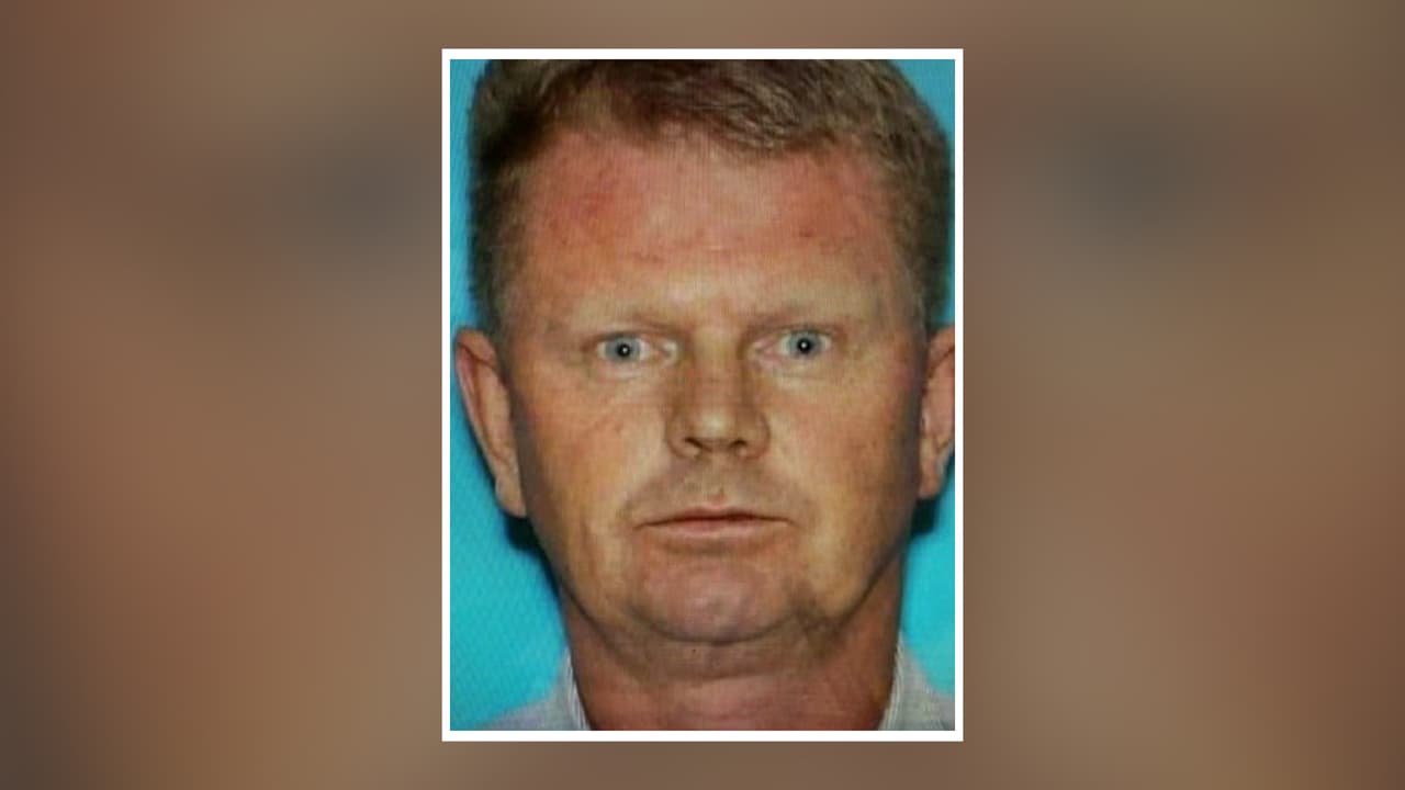 Piloto que huyó de Presidio al caer su avión con 5 indocumentados a bordo pudo perder un ojo