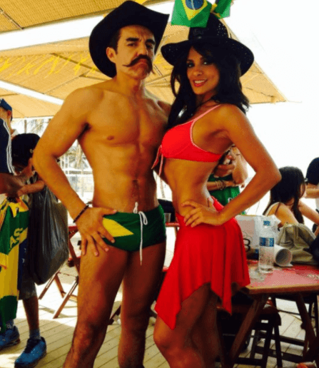 Hace algunos años, Alma Cero y Adrián Uribe en Brasil.