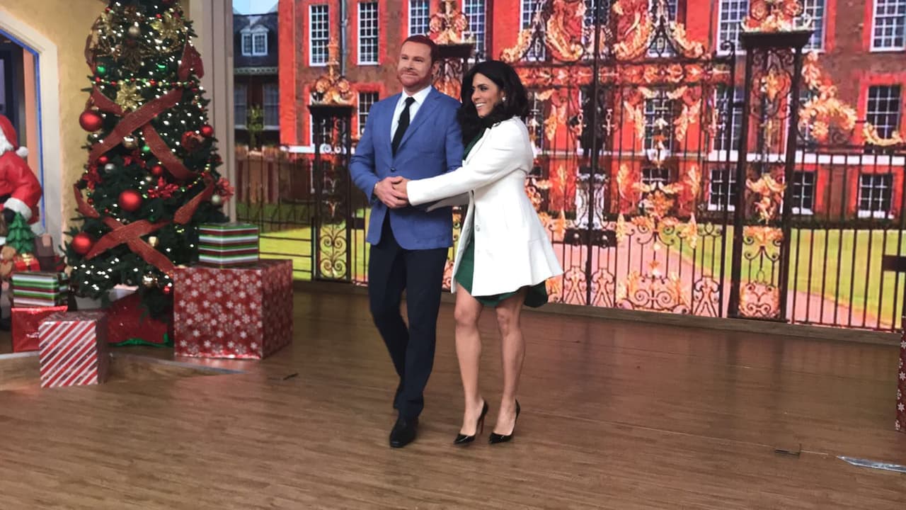 En ese entonces, Meghan llegó luciendo el famoso abrigo que está agotado en todas las tiendas.