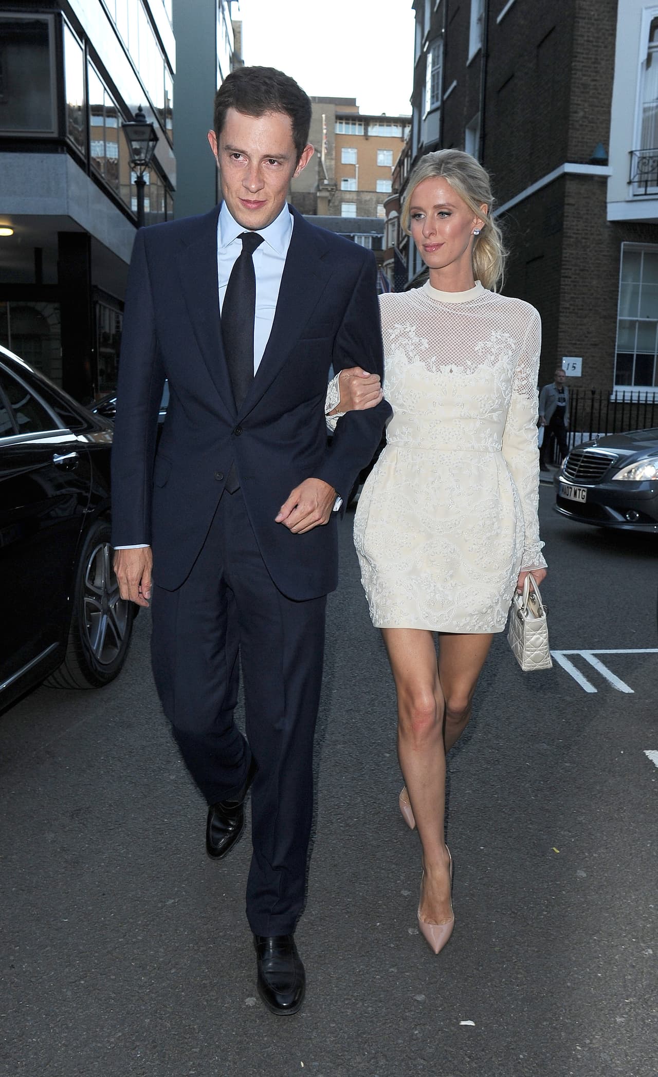 Se sabe que la romántica petición de matrimonio fue en el Lago de Como.