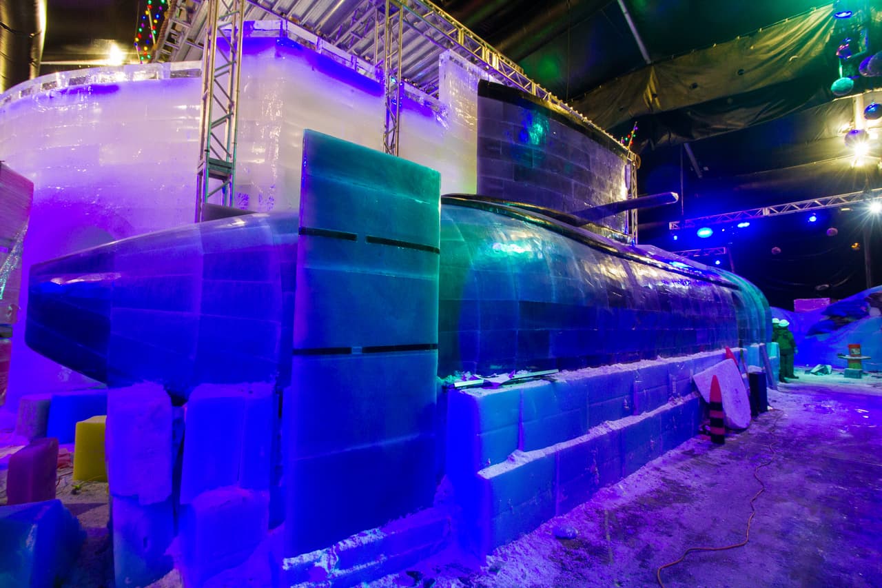 La exhibición de esculturas de hielo 'Navidad Caribeña' en el Moody Gardenz utilizará dos millones de libras de hielo.